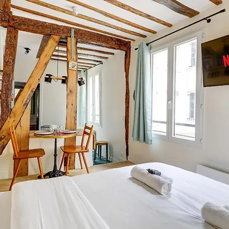 Апартаменты Sejour Parisien Elegant Pour 2 Personnes